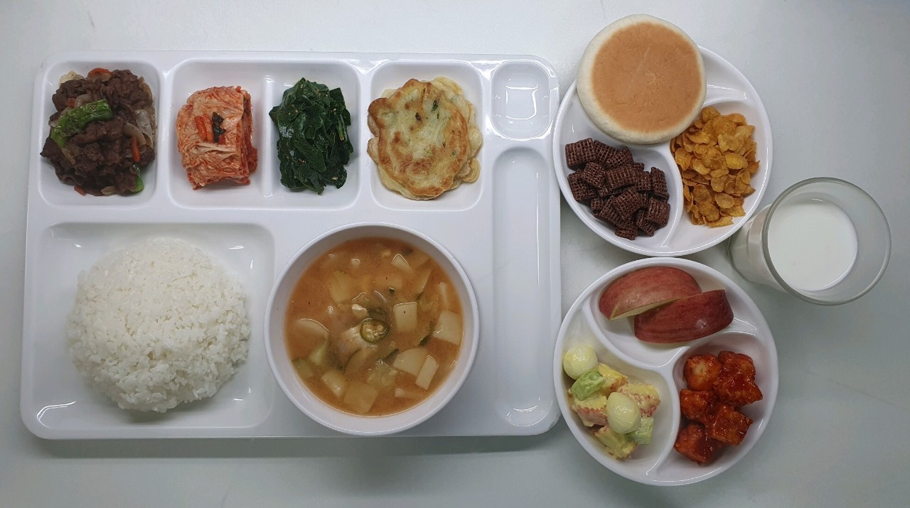 ���Ļ���